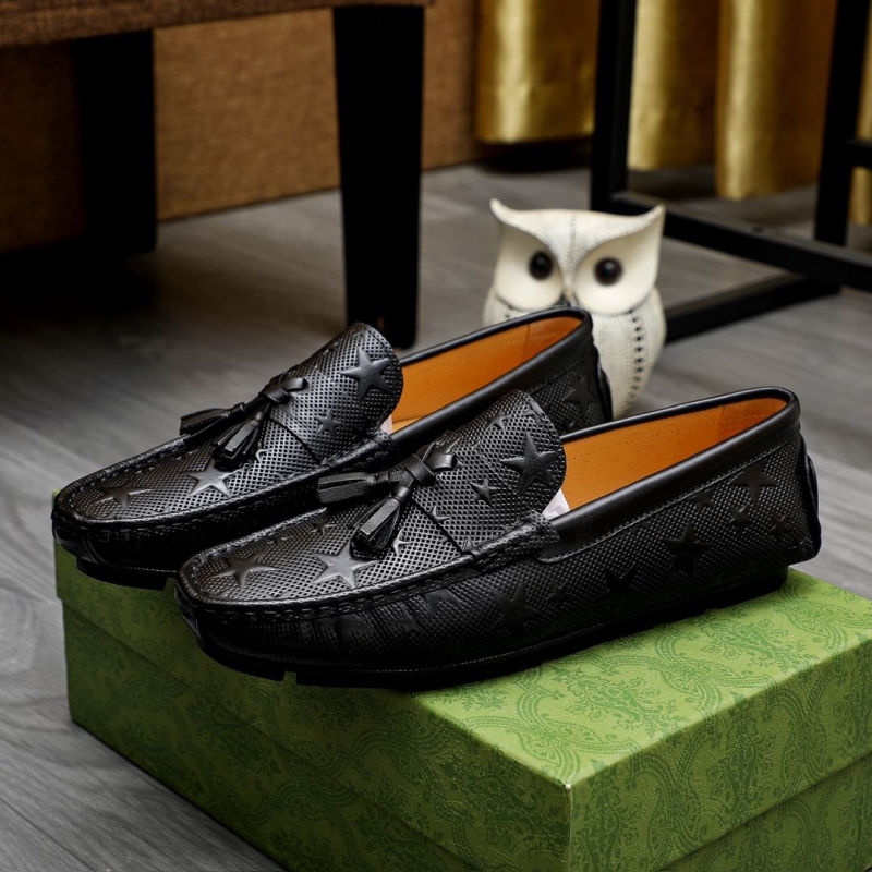 G*u*i leather shoes